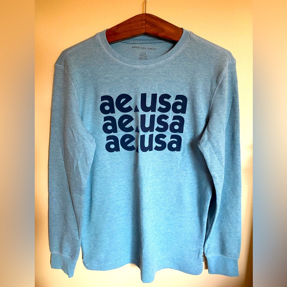 American Eagle Long Sleeve Top